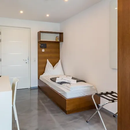 Πανσιόν Zum Kleinen Italiener - Ristorante Pizzeria