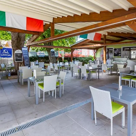 Zum Kleinen Italiener - Ristorante Pizzeria Gæstehus Geinberg