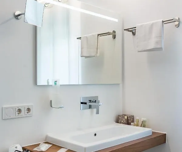 Zum Kleinen Italiener - Ristorante Pizzeria 3* ガインベルク