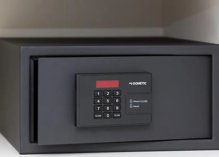 Zum Kleinen Italiener - Ristorante Pizzeria ゲストハウス ガインベルク